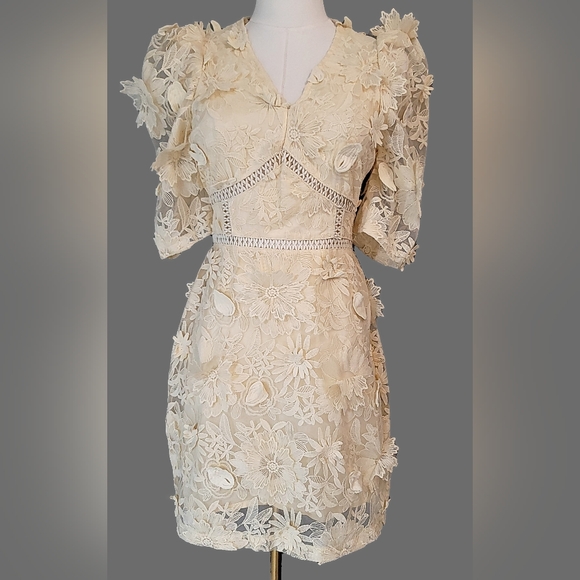 Ana Perez Dresses & Skirts - Ana Perez Floral Lace Cream Bohemian‎